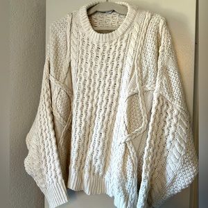Arula- sweater
